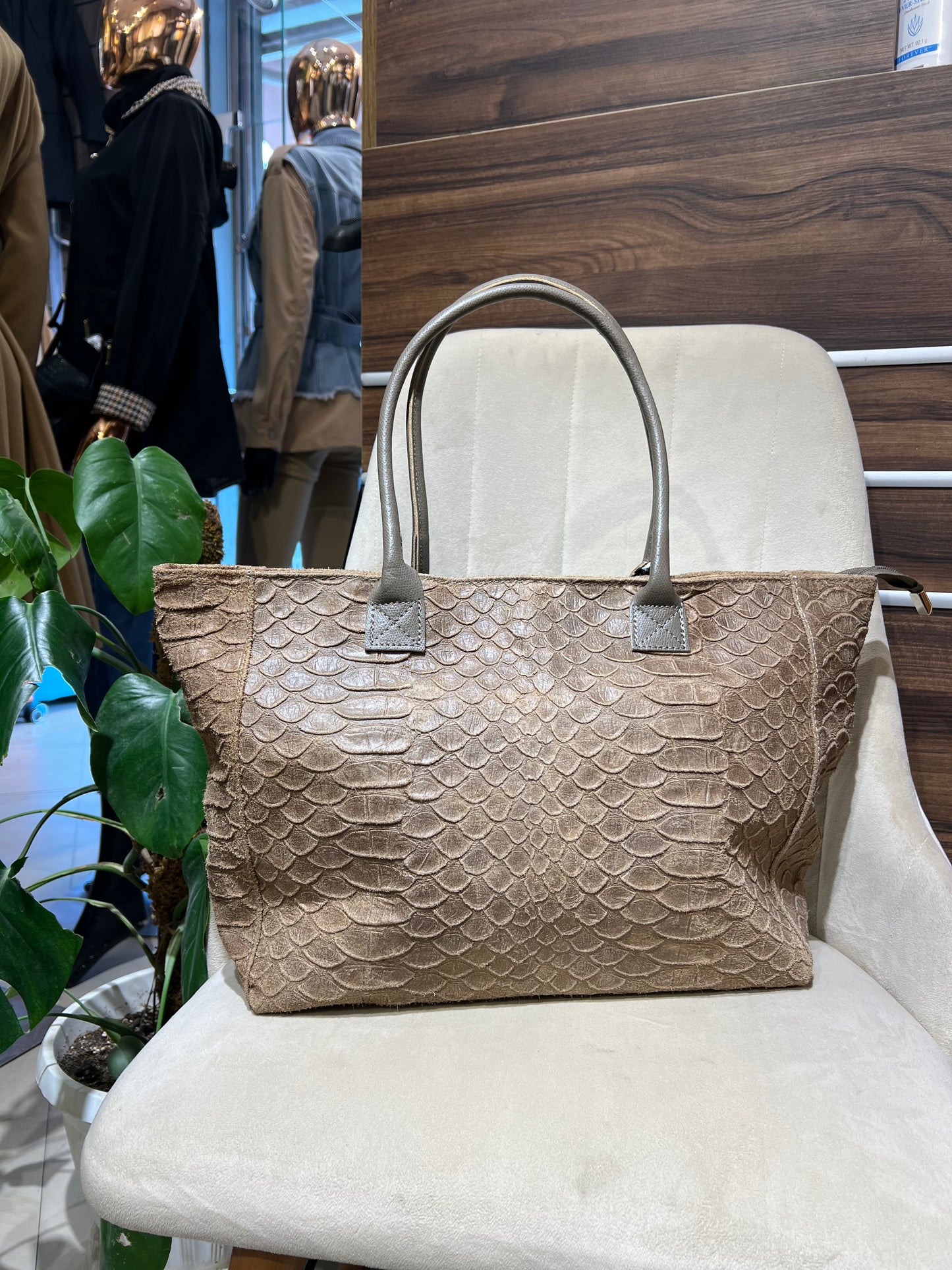 Sac en Véritable Cuir d’ITALIE - Accessoire de Luxe pour Femme